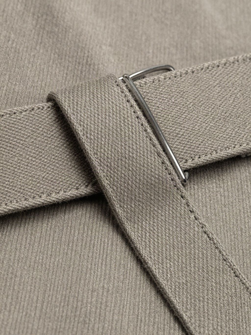 Vendreth - Slim Fit Stretch Chinos with Belt Loops